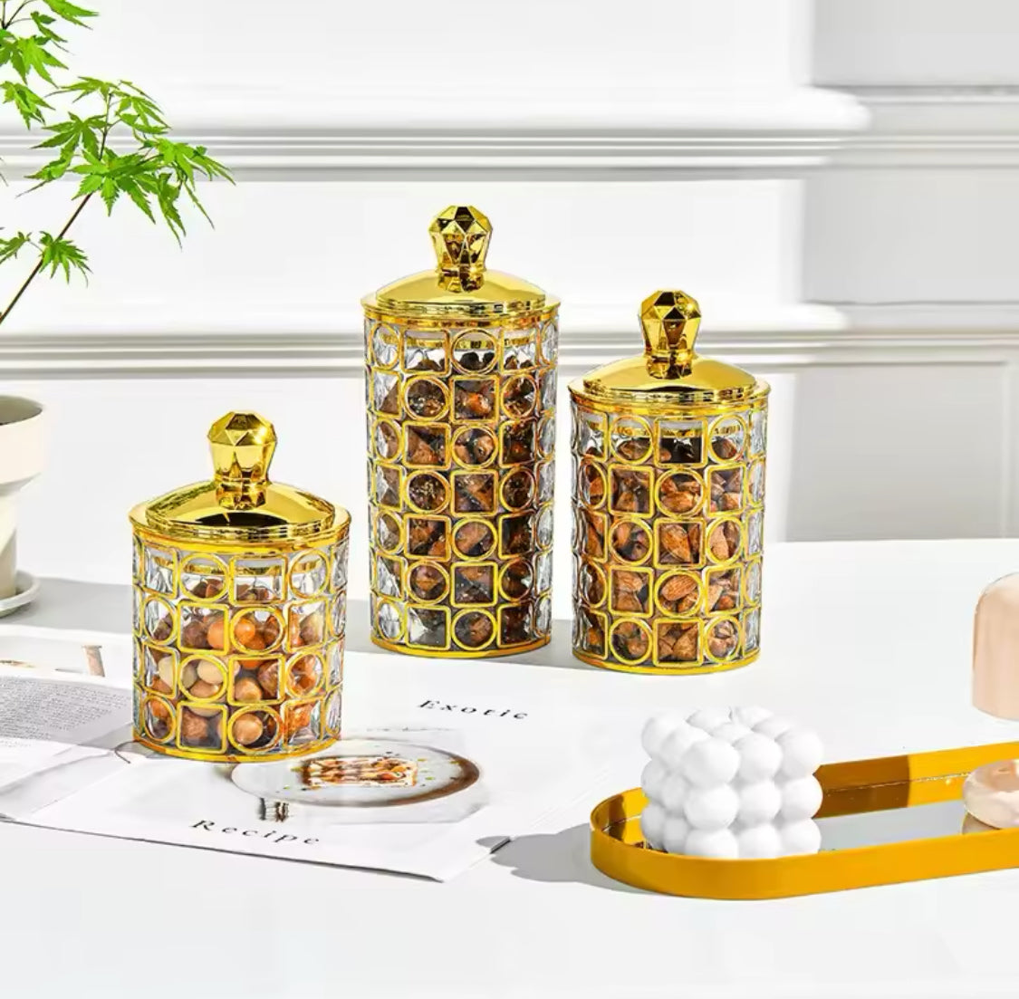 Set Of 3 Transparent Sealed Jar With Golden Lid, Dried Fruit Storage Jar, Multifunctional Storage Container, Airtight Lid Storage Container Set Of 3 Transparent Sealed Jar With Golden Lid, Dried Fruit Storage Jar, Multifunctional Storage Container, Airtight Lid Storage Container